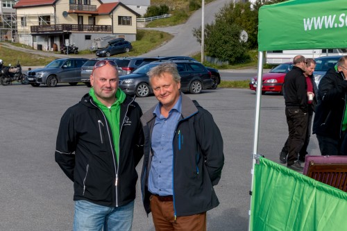 !(tv) Hugo Salamonsen, her sammen med Ivar B Prestbakmo, 1. kandidat til fylkestingsvalget